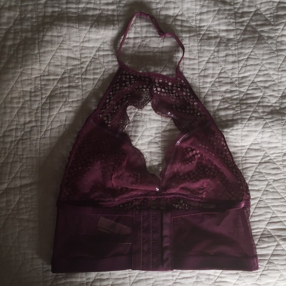 Victoria’s Secret halter bralette - Picture 2 of 6